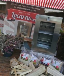 2-L Home & Garden XL Rookoven - RVS - 80x40x28 Cm - 3 Etages -Barbecue Grill Winkel 1009x1200