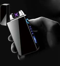 Merkloos Cuberna Elektrische Plasma USB Aansteker Met Batterij Indicator Ice Black - Wind En Storm Bestendig - Geschikt Voor Kaarsen, Vuurwerk, Sigaretten En BBQ -Barbecue Grill Winkel 1099x1200