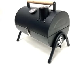Compacte Draagbare Kolen BBQ Van Wolff BBQ - Handig Voor Op De Camping Op Het Strand Of In Een Park - Smoker Barbecue - Draagbare Lichtgewicht Bbq - Met Thermometer En Lucht Doorvoer. Laat Je Vlees Langzaam Garen. 12 Compacte Draagbare Kolen BBQ Van Wolff BBQ - Handig Voor Op De Camping Op Het Strand Of In Een Park - Smoker Barbecue - Draagbare Lichtgewicht Bbq - Met Thermometer En Lucht Doorvoer. Laat Je Vlees Langzaam Garen. -Barbecue Grill Winkel 1200x1102 2