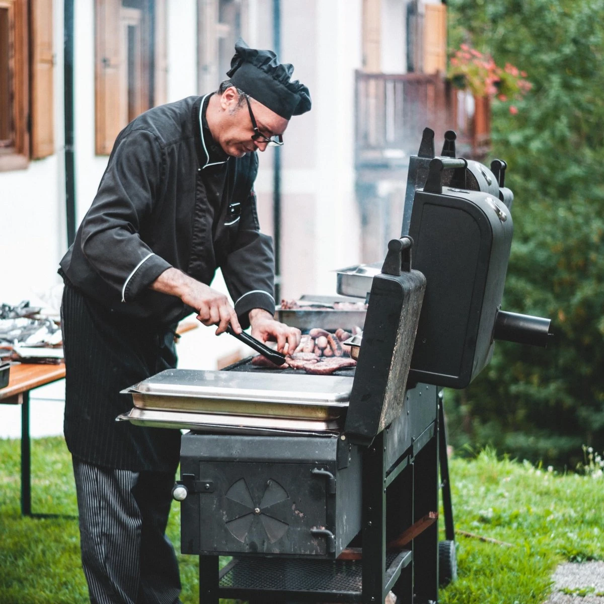 BBQ Accesoires Gereedschapset Koffer Set Tang Borstel Schort Barbecue Dagdeals - Chef Cook BBQ Accessoires Set 9 BBQ Accesoires Gereedschapset Koffer Set Tang Borstel Schort Barbecue Dagdeals - Chef Cook BBQ Accessoires Set - Afbeelding 7