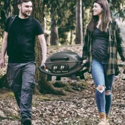 Burnhard Draagbare 2-Branders Gasbarbecue - Afdekhoes - BBQ Wayne -Barbecue Grill Winkel 1200x1200 179