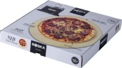 Boska Pizzasteen Deluxe L - Voor Oven & BBQ - Knapperige Pizza's - Ø 35 Cm - BBQ Accessoires 20 Boska Pizzasteen Deluxe L - Voor Oven & BBQ - Knapperige Pizza's - Ø 35 Cm - BBQ Accessoires -Barbecue Grill Winkel 1200x667 1