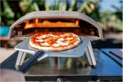 Ooni Koda Gas-Powered Outdoor Pizza Oven -Barbecue Grill Winkel 1200x799 3