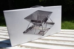 United Entertainment - Opvouwbare Houtskoolbarbecue - RVS - Met Koffer En Draagtas 17 United Entertainment - Opvouwbare Houtskoolbarbecue - RVS - Met Koffer En Draagtas -Barbecue Grill Winkel 1200x800 16