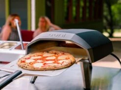 Ooni Koda Gas-Powered Outdoor Pizza Oven -Barbecue Grill Winkel 1200x900 6