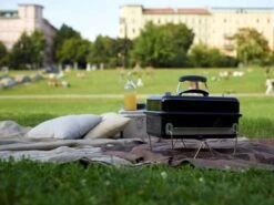 Weber Go-anywhere Houtskoolbarbecue - Zwart -Barbecue Grill Winkel 1200x901 1