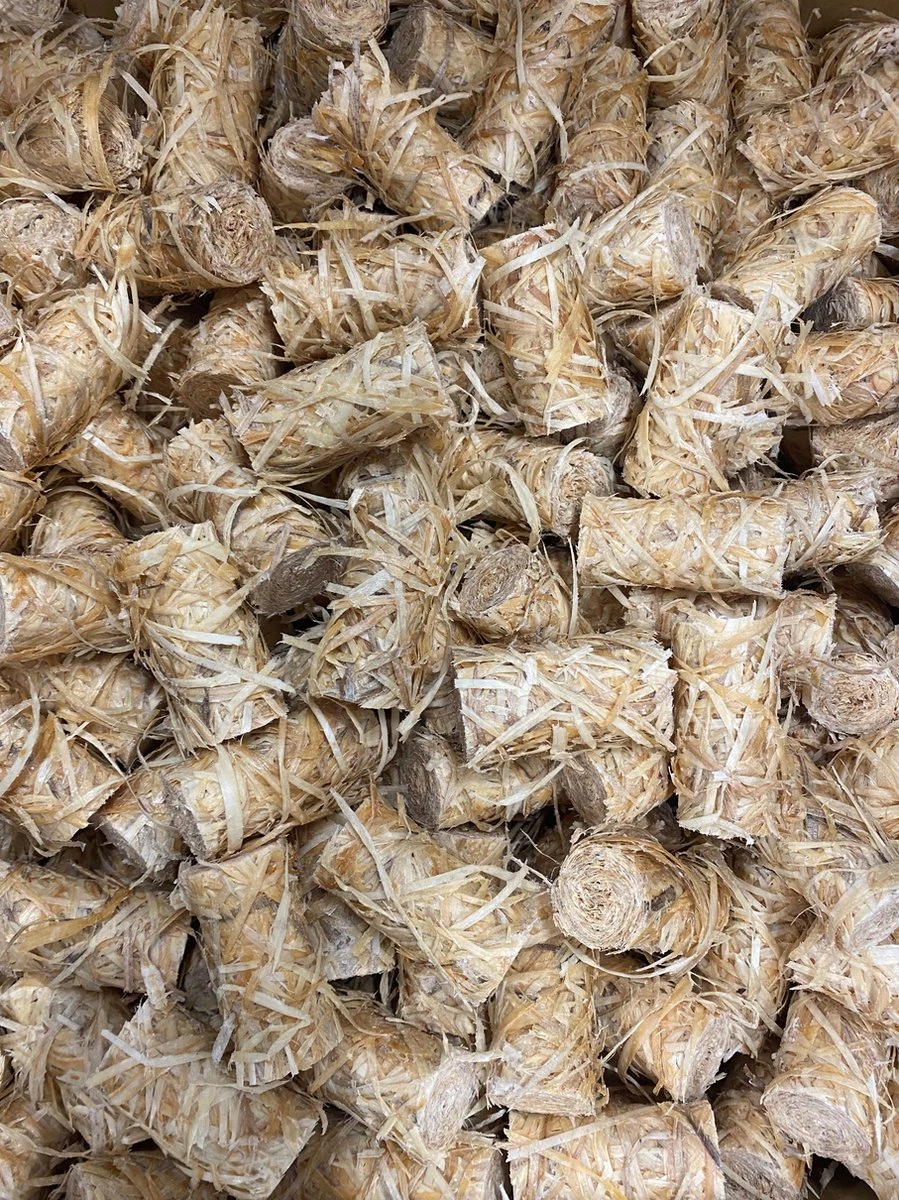 GrillKing - Houtwol Aanmaakkrullen 62 Stuks 800 Gram FSC® - Aanmaakwokkels - Lange Brandduur 4 GrillKing - Houtwol Aanmaakkrullen 62 Stuks 800 Gram FSC® - Aanmaakwokkels - Lange Brandduur - Afbeelding 2